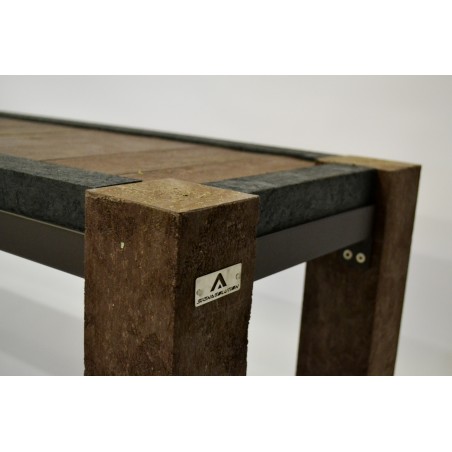 banc avec armature en acier